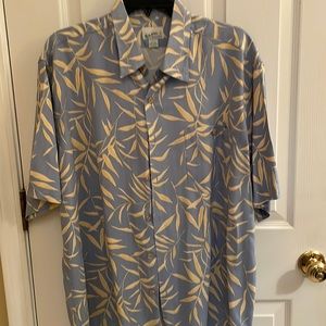 Island Waves Camp Shirt, Size L